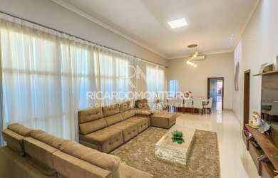 Imagem: A casa em condomínio possui 3 Dormitórios, 4 Banheiros, 4