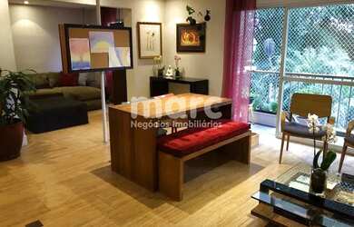 Imagem: O apartamento possui 3 Dormitórios, 1 Banheiro, 2 Vagas na