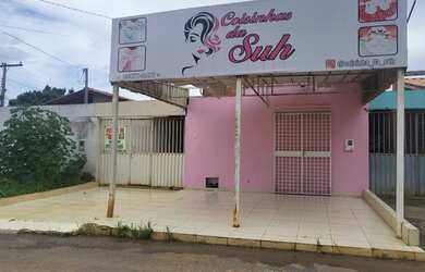 Imagem: A casa possui 2 Dormitórios, 2 Banheiros, 1 Vaga na garagem