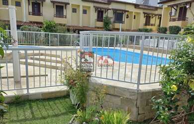 Imagem: A casa possui 2 Dormitórios, 3 Banheiros, 2 Vagas na garagem