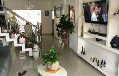 Imagem 4: Aluga-se. Piscina, Churrasqueira, Área de serviçoe1m² de Área