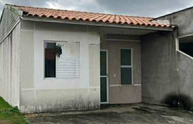 Imagem: A casa em condomínio possui 2 Dormitórios, 1 Banheiro, 2 Vagas