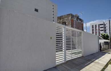 Imagem: A casa em condomínio possui 2 Dormitórios, 2 Banheiros, 1