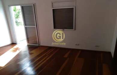 Imagem: A casa em condomínio possui 3 Dormitórios, 3 Banheiros, 2