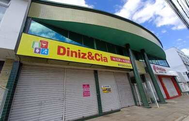 Imagem: O depósito possui 415m² de Área e está localizado em Centro