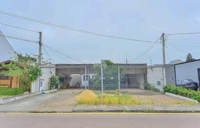 Imagem: O terreno possui 415m² de Área e está localizado em Seminário