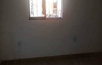 Imagem: A casa possui 2 Dormitórios, 2 Banheiros e 80m² de Área e