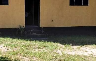 Imagem 3: Vendo ou troco. 2.400m² de Área, 5 Vagas na garageme1 Dormitório