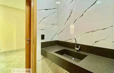 Imagem 13: Casa no jardim vila boa. Piscina, Varanda, Guarda roupae220m² de Área