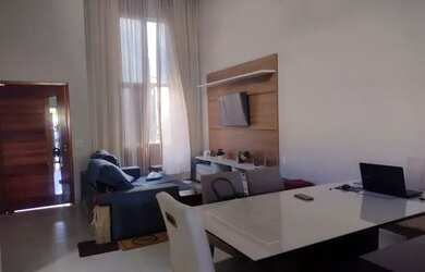 Imagem 2: Casa LINDA no condomínio Vivva Residence Club a 5 minutos da zona sul...