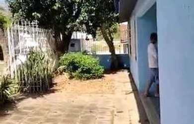 Imagem 13: Casa em Guarujá. Churrasqueira, 190m² de Área, 3 Vagas na garageme3...