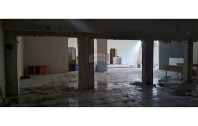 Imagem 8: CASA NO BAIRRO DA ENCRUZILHADA, Residencial ou Comercial