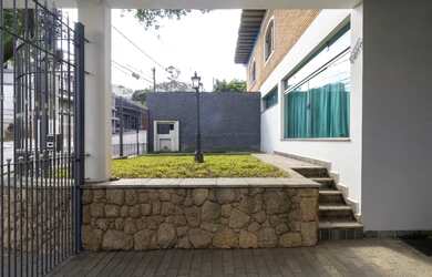 Imagem 2: Casa comercial para venda em Alto de Pinheiros , 162m²