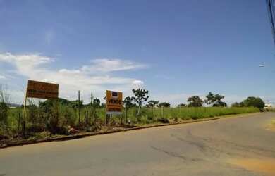 Imagem 4: Terreno à venda, 8968 m² por R$ 2.150.000 - Chácaras São José - Goiânia