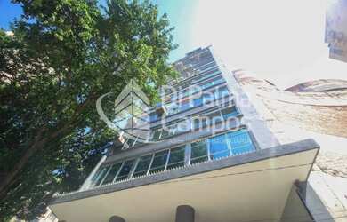 Imagem: O depósito possui 30m² de Área e está localizado em Centro