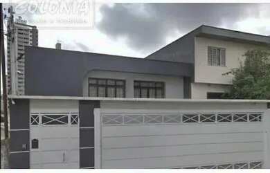 Imagem: A casa possui 5 Dormitórios, 5 Banheiros, 3 Vagas na garagem