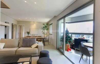 Imagem: O apartamento possui 3 Dormitórios, 3 Banheiros, 3 Vagas na