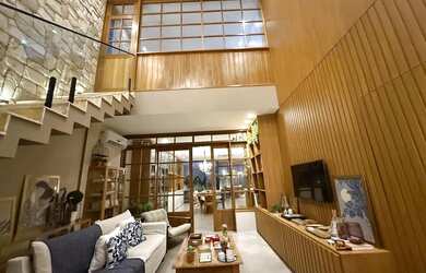 Imagem: A casa em condomínio possui 3 Dormitórios, 4 Banheiros, 4