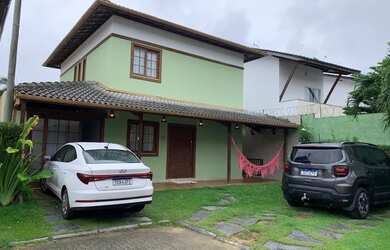 Imagem: A casa em condomínio possui 4 Dormitórios, 4 Banheiros e 2