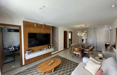 Imagem: A casa em condomínio possui 4 Dormitórios, 5 Banheiros, 2