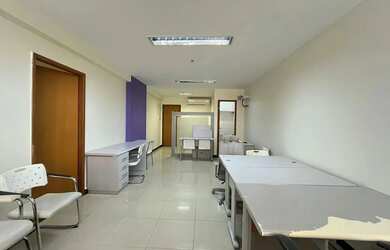 Imagem 6: Sala comercial a venda no caminho das árvores no Thomé de Souza