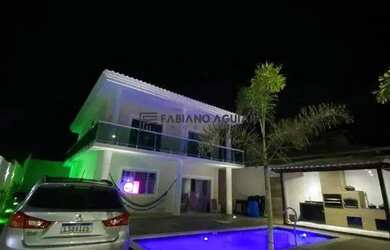 Imagem: A casa possui 4 Dormitórios, 4 Banheiros, 130m² de Área e