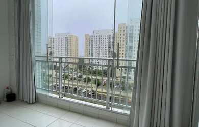 Imagem: O apartamento possui 2 Dormitórios, 1 Banheiro, 1 Vaga na garagem