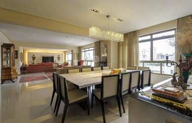 Imagem: O apartamento possui 5 Dormitórios, 5 Banheiros, 3 Vagas na