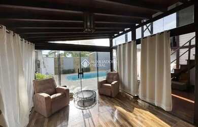 Imagem 3: Residência com 4 quartos, hidromassagem, churrasqueira e piscina