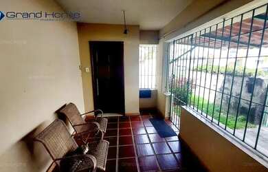 Imagem 9: Casa 2 quartos em Centro. Varanda, 100-0m² de Área, 5 Vagas na garageme2...