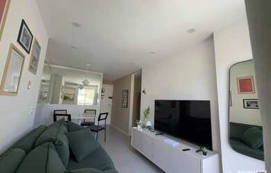 Imagem: O apartamento possui 2 Dormitórios, 2 Banheiros, 1 Vaga na