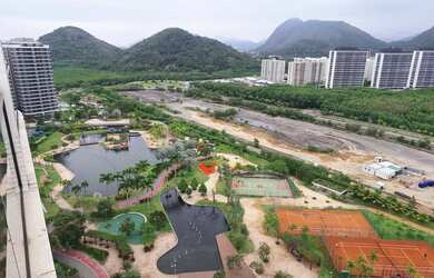 Imagem: O apartamento na cobertura possui 4 Dormitórios, 4 Banheiros