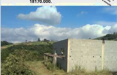 Imagem: A chácara possui 900m² de Área e está localizado em Vila