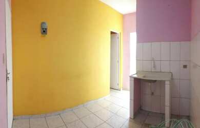 Imagem: O apartamento possui 1 Dormitório e está localizado em Vila