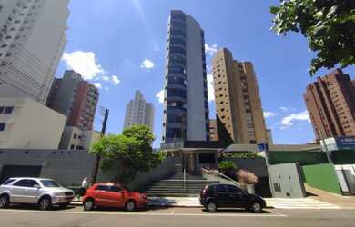 Imagem: O apartamento possui 5 Dormitórios, 5 Banheiros, 5 Vagas na