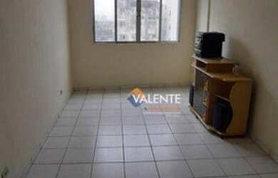 Imagem: O apartamento possui 1 Dormitório, 1 Banheiro, 1 Vaga na garagem