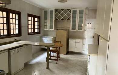 Imagem 8: Casa no Butantã. Churrasqueira, Varanda, Área de serviçoeLareira