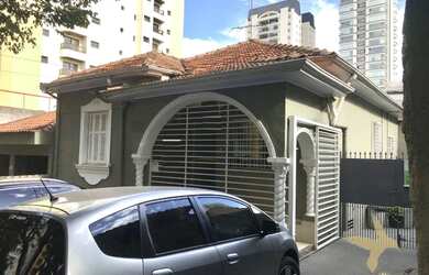 Imagem: O depósito possui 2 Vagas na garagem, 100m² de Área e está