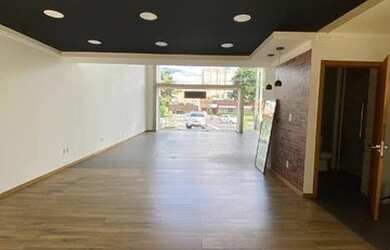 Imagem: O depósito possui 240m² de Área e está localizado em Parque