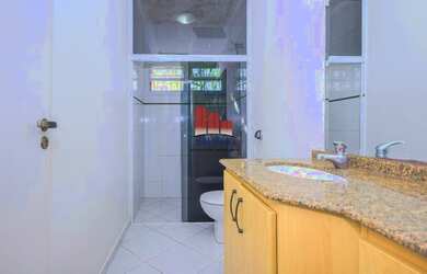 Imagem 14: Excelente casa de esquina no Novo Mundo