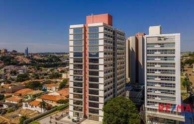 Imagem: O depósito possui 2 Vagas na garagem, 57m² de Área e está