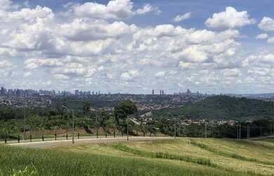Imagem: O terreno está localizado em Jardins Barcelona, Senador Canedo