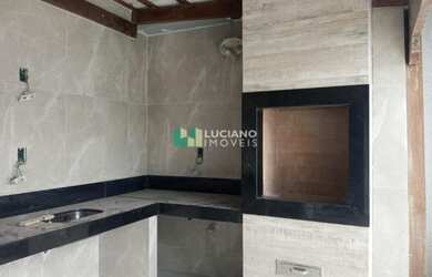 Imagem: A casa possui 3 Dormitórios, 3 Banheiros, 3 Vagas na garagem