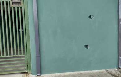 Imagem: A casa possui 2 Dormitórios, 1 Banheiro, 1 Vaga na garagem