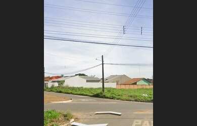 Imagem: O terreno possui 2309m² de Área e está localizado em Jardim