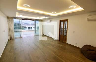 Imagem: O apartamento na cobertura possui 3 Dormitórios, 5 Banheiros