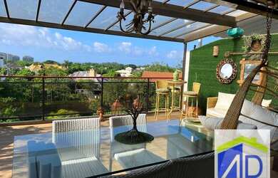 Imagem: O apartamento na cobertura possui 4 Dormitórios, 5 Banheiros