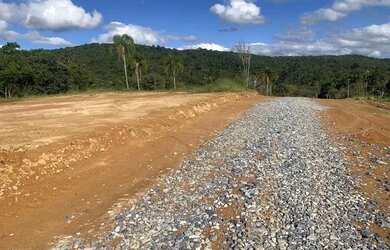 Imagem: O terreno possui 1.000m² de Área e está localizado em Alphaville