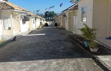 Imagem: A casa em condomínio possui 2 Dormitórios, 2 Banheiros, 2