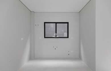 Imagem 7: Sobrado à venda com 3 quartos no Tingui em Curitiba